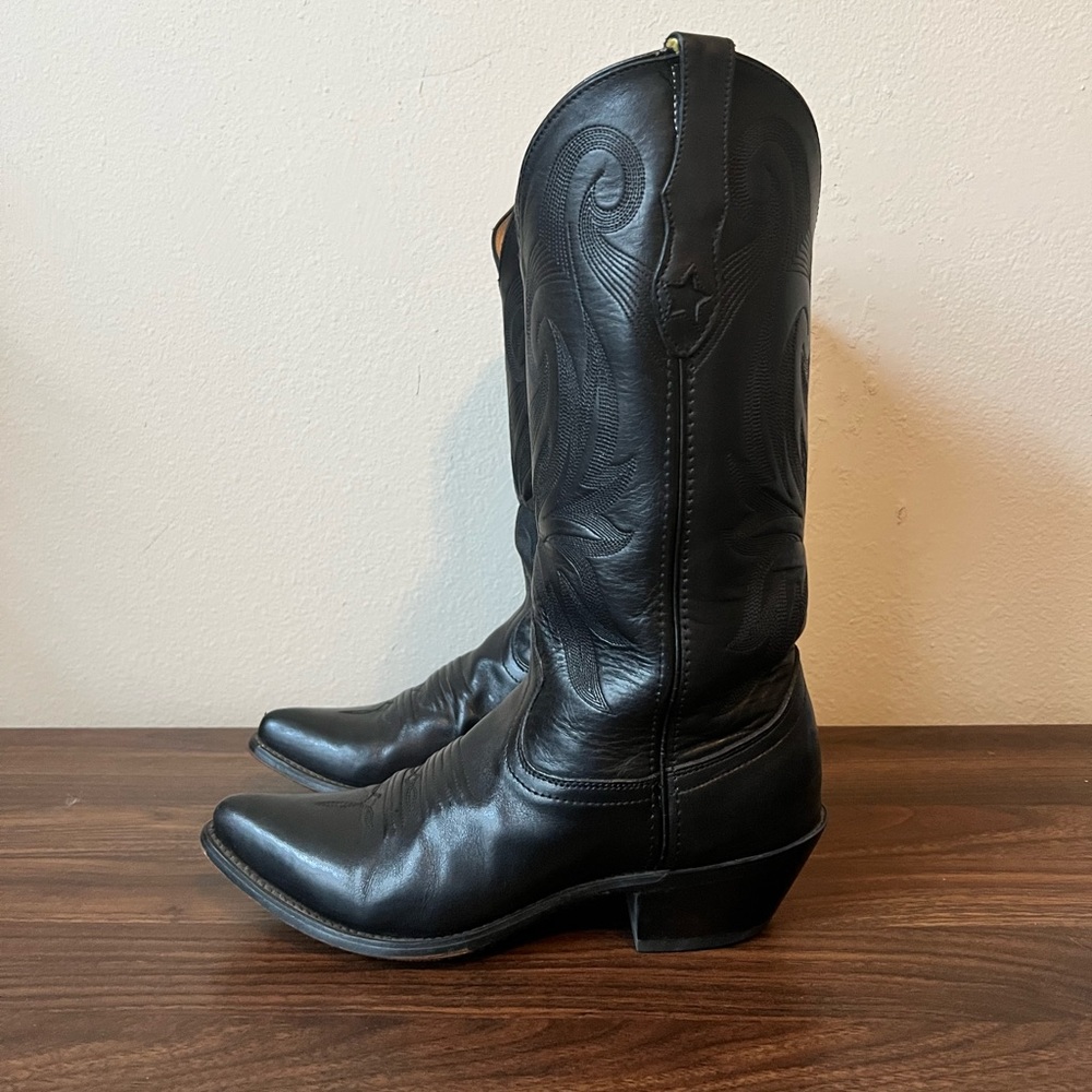 Black leather cowboy boots